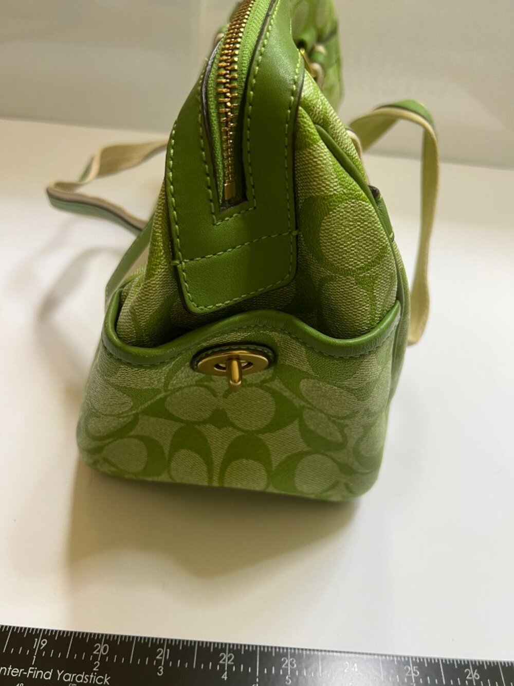 Coach Green Signature Heritage Satchel (Model 13190), - Picture 4 of 7